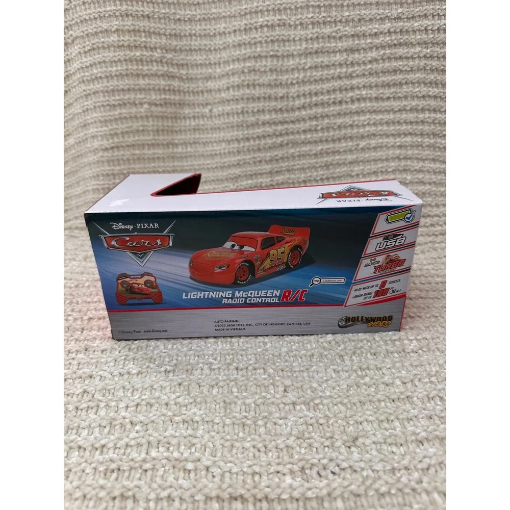 Jada Disney Pixar Cars Lightning McQueen RC Car Red USB‎ Rechargeable Kids Toy